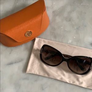 Like New - Tory Burch Sunglasses
